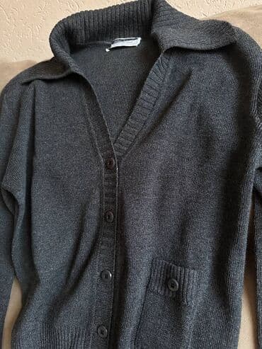 Košulje, bluze i tunike: L, Vuna — 12