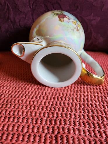 Čajnici: Bokal 1918g + Oscar Shaller Bavaria porcelan. Bokal je nov,pozlata — 8