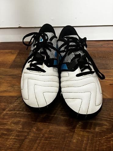 boo dog: Kopačke Adidas br 42 gaziste 265 mm su u odlicnom stanju sa veoma — 8