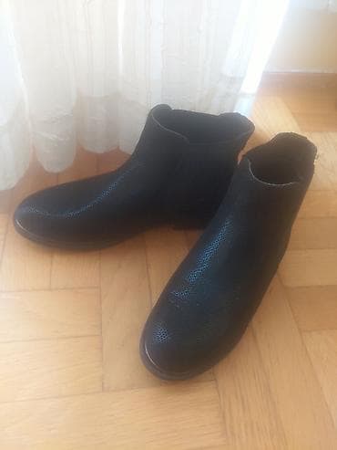 obuca aki novi sad: Cipelice Velicina 38 Elegantne,reljefne povrsine,sa dekorativnom — 4