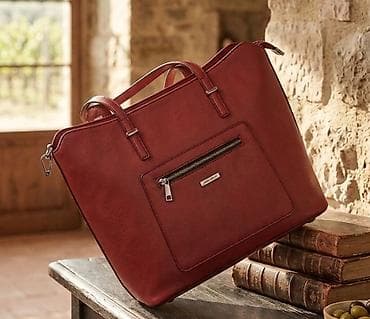 Elegantna ženska torba – bordo boje - Materijal: glatka eko-koža sa
