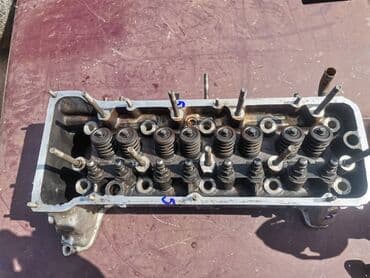 Auto delovi: Glava motor Lada 2121,21213 Niva br.5. Polovna, ocuvana. Skinuta sa — 3