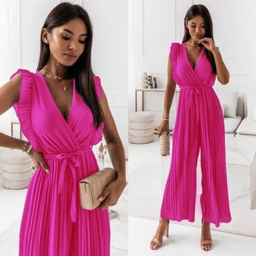 plisirani kombinezon: Plisirani kombinezon 2400 r.d — 1