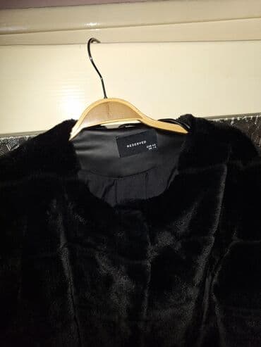 Women's Clothing: XL, With lining, Faux fur, color - Black — 4