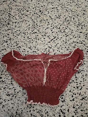 pull and bear turkey: 9 gornjih delova (1 duks forever 21 marke sportski materijal M — 10