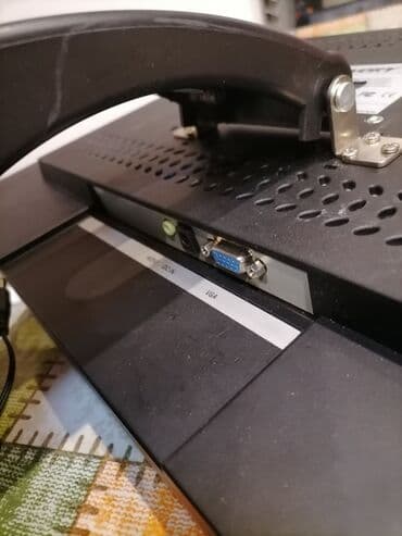 monitor belinea: Monitor ispravan Ivori Tajland. Dijagonala oko 48 cm
 Mirjevo — 7
