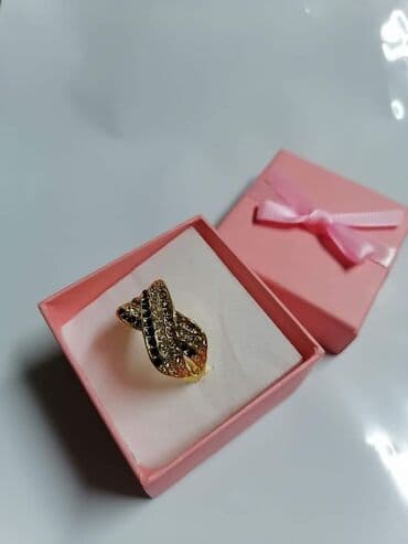 Veličina 6 7 8 9 10 11
Cena:1100din