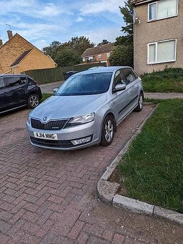 polovno automobili: HAUBE KRILA VRATA ITD ZA ŠKODA RAPID OD 2013. DO 2016. GOD. | SKODA — 2