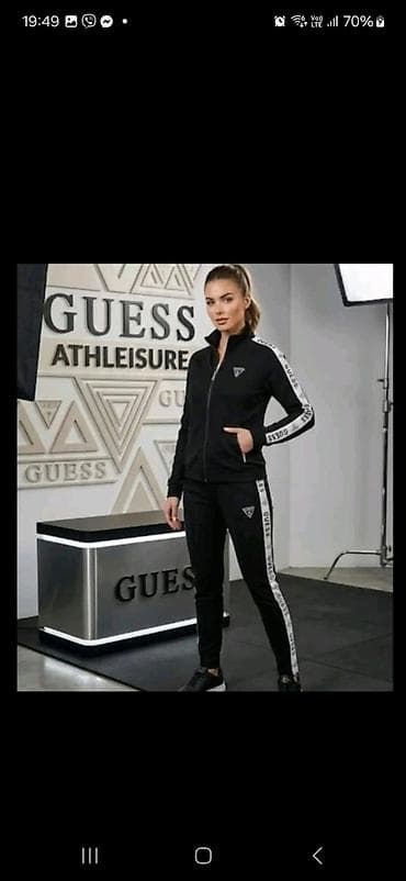Donji deo: GUESS ženska trenirka – Athleisure kolekcija - Dvodijelni set: gornji — 1