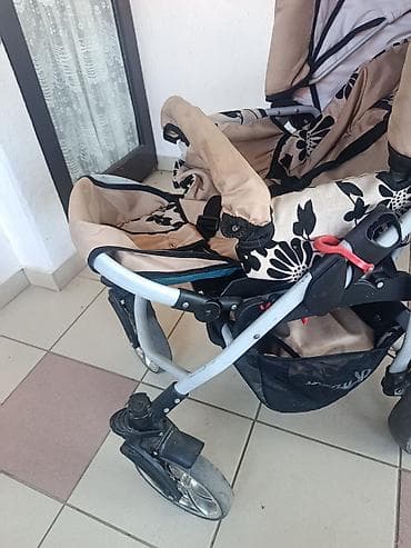 hm bundice za devojcice: Dečija kolica polovna sa znacima koristenja,deo koji se spusta zbog — 3