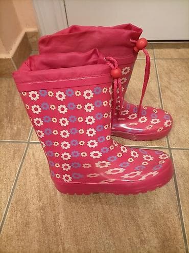 Nove gumene čizme, postavljene iznutra, br.34, unutrašnje gazište 21,5