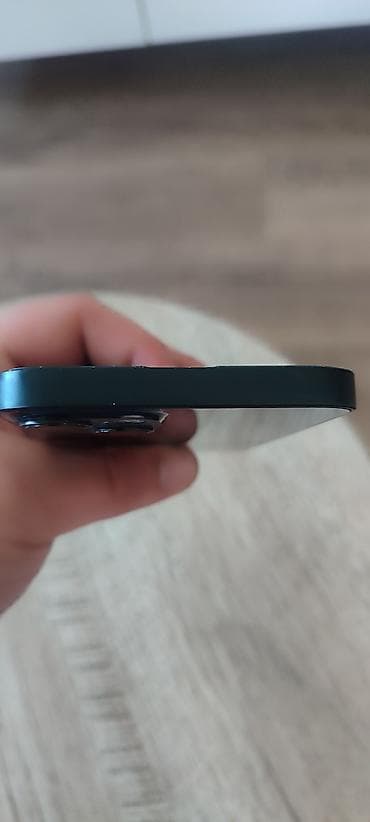 iphone 13 kopija: Apple iPhone 13, crna boja - Ekran: 6.1" Super Retina XDR OLED sa — 8