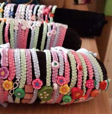 batch kod parfem: Narukvice Hand Made 150 vockice, 200 ime, 250 perlice Isporuka Slanje — 20
