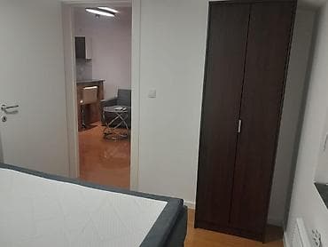 prodaja kuća sremski karlovci: Jednosoban stan sa terasom i panoramskim pogledom. - Raspored: dnevni — 2