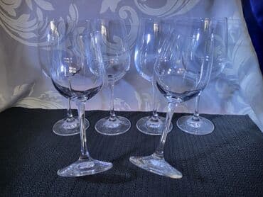 kristalne čaše prodaja: Case nove,vintaz kristal za vino Montana Nemacka. Case tanji — 6