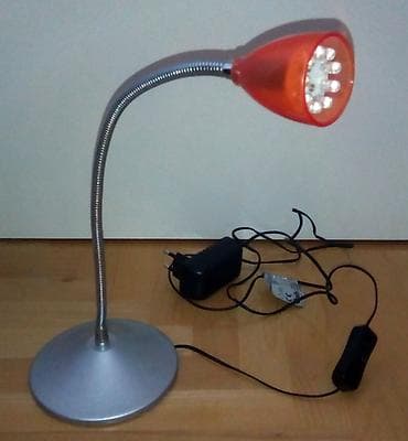 gubi lampe: Stona lampa - LED Širina postolja 12 cm, dužina kabla 1.65 m. Napon — 1