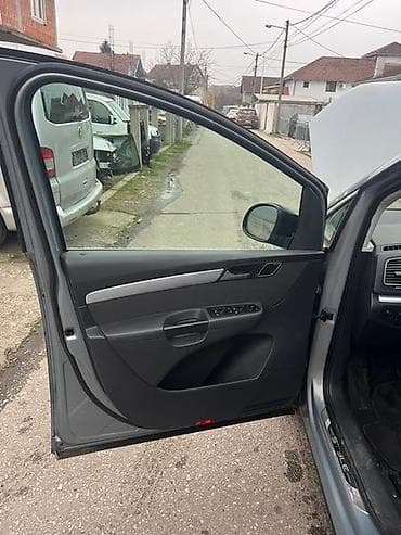 motor 24v: TAPACIR VRATA ZA VOLKSWAGEN SHARAN OD 2010. DO 2015. GOD. | Nudimo — 1