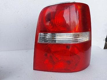 skuter do 200e: 5.STOP SVETLA ZA VOLKSWAGEN TOURAN ZA 2008. GOD. - 1T0 945 257 D | — 3