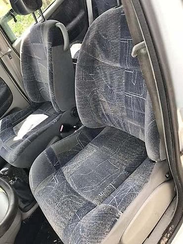 cilindar za stolicu: ENTERIJER ZA RENAULT SCENIC OD 2000. DO 2002. GOD — 1