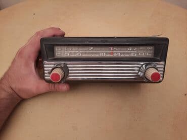 zice za mikser: Stari,retro radio za kola/auto - vintage
Nepoznato stanje — 1