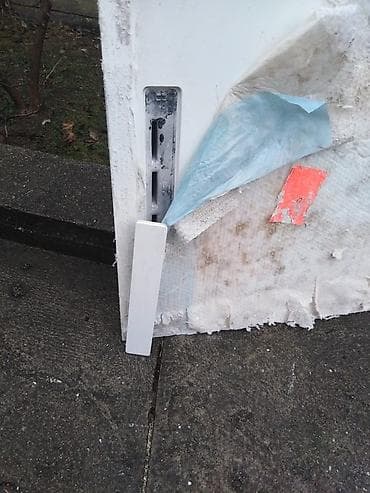 AKCIJA Tus kada 90×90bukvalno nova ugradjena i odma izvadjena bez