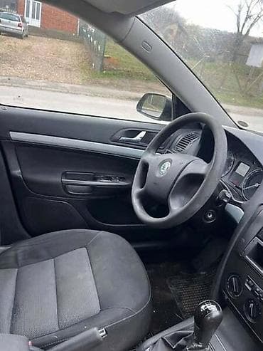 NEBO ZA ŠKODA OCTAVIA | Nebo za Škoda Octavia 2008, 1.9 TDI, 5