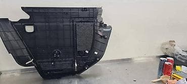 spone na autu: TAPACIR PRTLJAZNIKA ZA AUDI A3 - 8V4863880B | Tapacir prtljaznika — 2