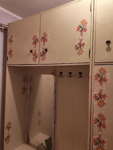 ormarici za lavabo: Predsoblje/ormar sa ogledalom i višedelnom kompozicijom - Materijal — 5