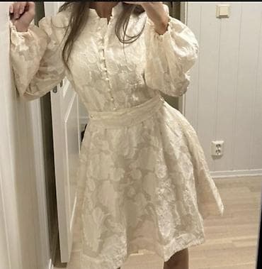 Haljine: Bež haljina prelepa S vel,duzine 90cm - Romantična kratka haljina u — 1