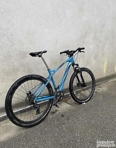 Sweatpants: Prodajem bicikl marke GRaveler, hibridni model koji je kombinacija — 2