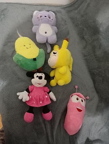 kupujem prodajem cizme za devojcice: Kom/200din — 1