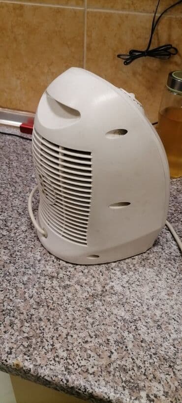 grejalica 12v: Grejalica Ardes 2000w ispravna
 Mirjevo — 4