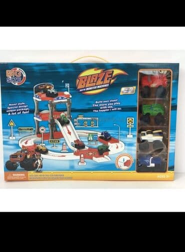 Blaze & Monster Machine Parking + 4 automobila Cena 2199 rsd
