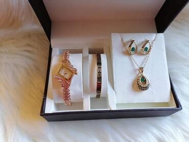 Cena 2100din
Bez kutije ide