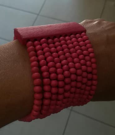 crvene mokasine muske: Višeslojna narukvica, Materijal: Plastika — 2