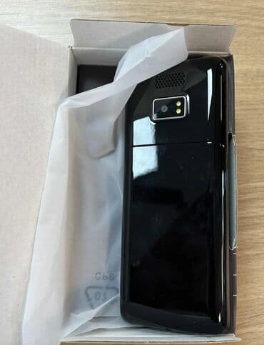 rokovnik sa punjacem: Nokia Xl, Sa tastaturom — 1