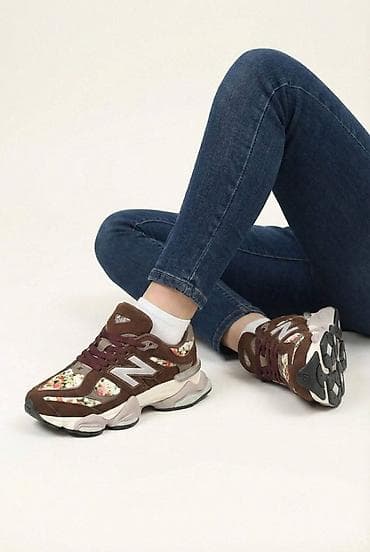 New Balance patike – model sa cvetnim printom - Dizajn: kombinacija