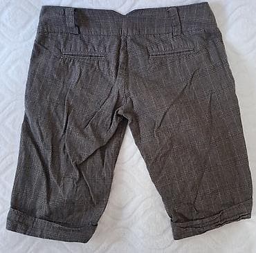 Shorts, Britches: Stradivarius ženske bermude - Model: BASIC - Veličina: EUR 36 - Kroj — 2