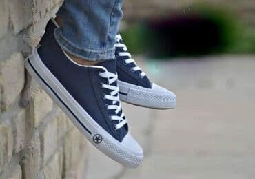 dzordanke crno bele: AKCIJA samo 2300 din . bele bordo sive teget 45 crne 45. Pb — 5