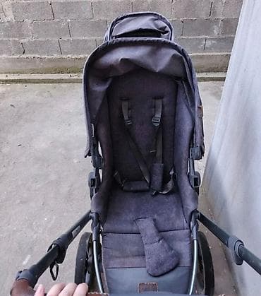 bunde za decu: Prodajem nemačka kolica za blizance/dvoje dece različitog uzrasta 0+ — 3