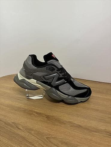 vltn patike: New Balance 9060
4400 din 
 36-46
Roze 36-41
K💜 — 5