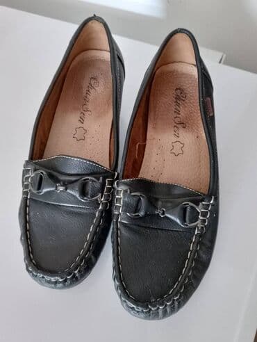 Loafers: Loafers, 39 — 2