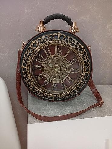 vogue naocare za vid: Nova torba funkcionise i kao pravi sat,prikazano je na fotografiji — 2