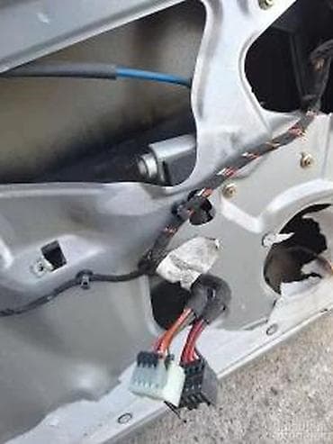 pod 2: LANCIA Y PODIZAC STAKLA SA MOTORICEM | Podizac stakla sa motoricem — 1