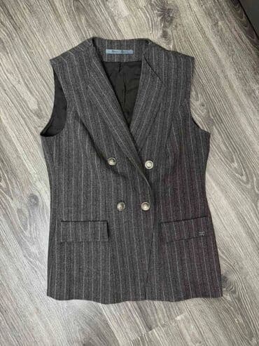 ženske zimske jakne c a: L (EU 40), color - Grey — 1