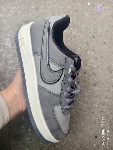 NIke
36 do 40 — 1