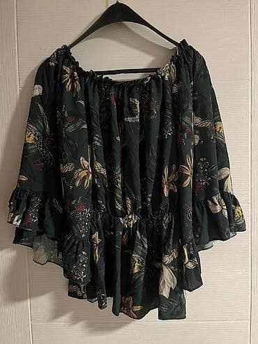 din 2690: Ženska bluza sa cvetnim printom - Model: široka, lepršava bluza sa — 1