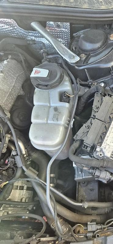 multimedija audi a4 b6: AUDI A6 C8 EKSPANZIONA POSUDA ANTIFTIZ | Audi delovi zemun A1 A3 a4 — 2