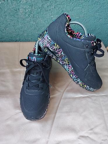 gumene pertle za patike: Skechers teniske patike – model sa zračnim jastukom i šarenim — 3