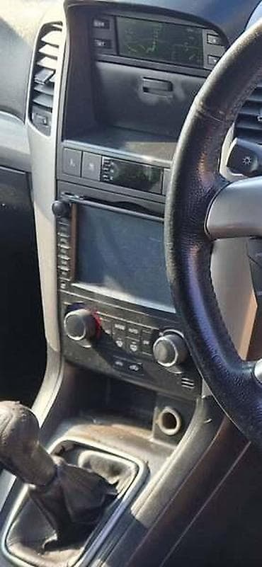 adapteri za struju: TIPSKA MULTIMEDIA NA TAC ZA CHEVROLET CAPTIVA | Svi delovi za Opel — 1